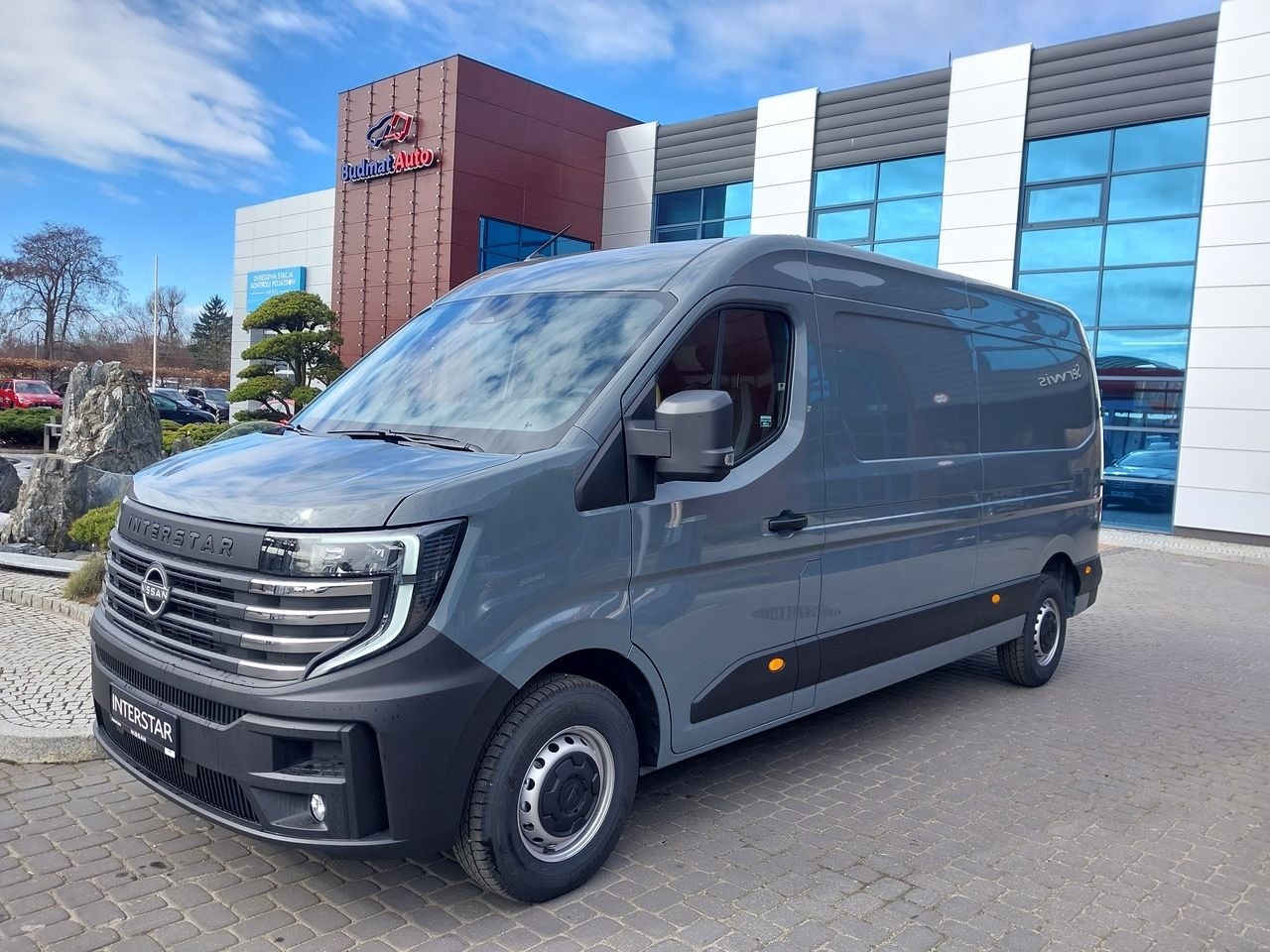 Nissan Interstar DCI 150 KM M/T VAN L3H2